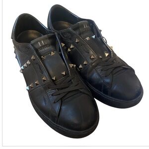 Valentino Garavani Rockstud Leather Sneakers